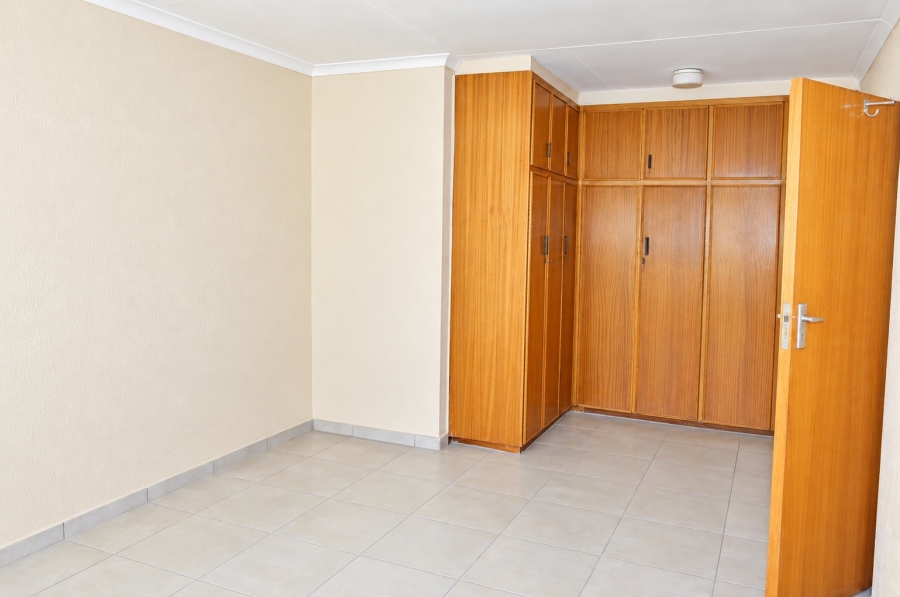 5 Bedroom Property for Sale in Doringkruin North West